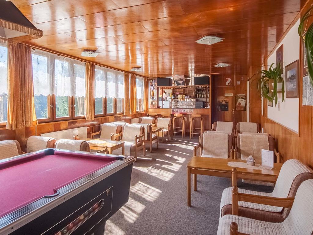 Hotel Flora Dolni Misecky Вітковіце Екстер'єр фото